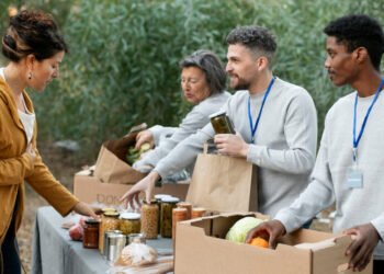 تعرف على 5 أماكن للتطوع في مجتمعك