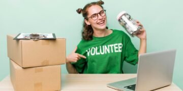 منصة العمل التطوعي التي تحتاج : تواصل، تطور و تعرف