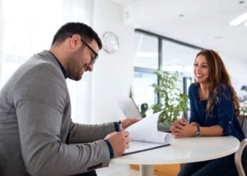 كيف تكتب عن العمل التطوعي في سيرتك الذاتية