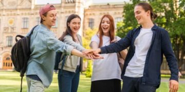 أهمية العمل التطوعي في المدرسة